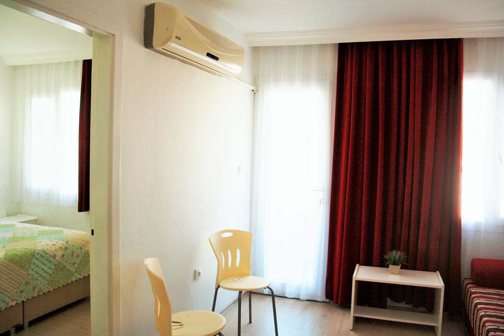 Parla Apart Hotel Çeşme Exterior foto