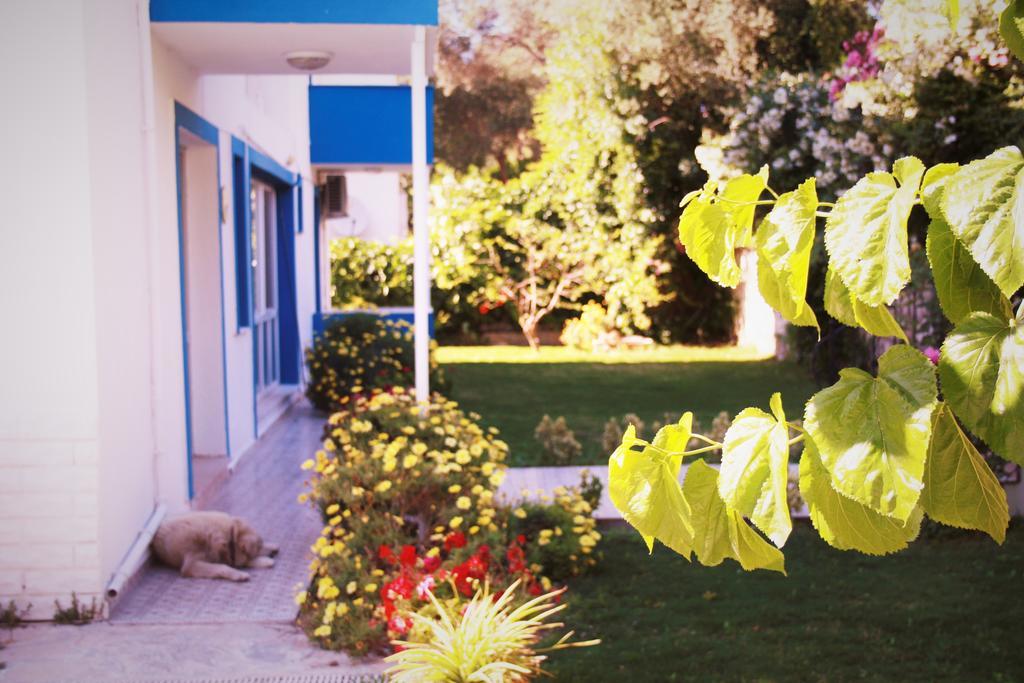 Parla Apart Hotel Çeşme Exterior foto